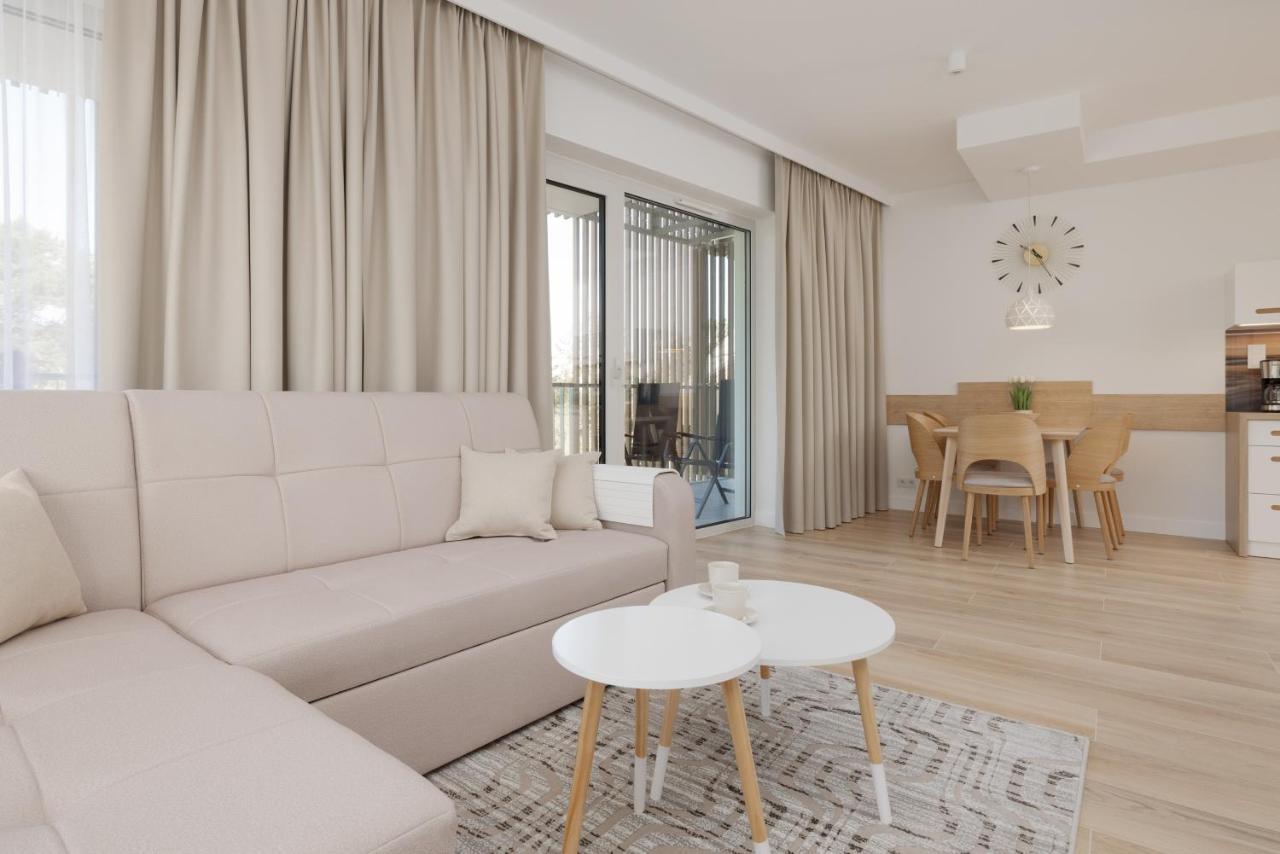 Apartament Przy Plazy Z Aneksem Kuchennym A 24 W Swinoujsciu シフィノウイシチェ エクステリア 写真