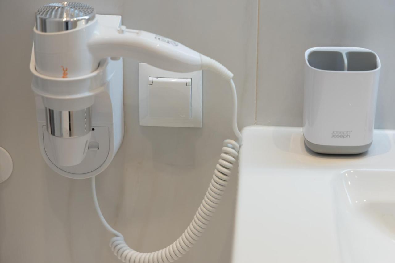 Apartament Przy Plazy Z Aneksem Kuchennym A 24 W Swinoujsciu シフィノウイシチェ エクステリア 写真